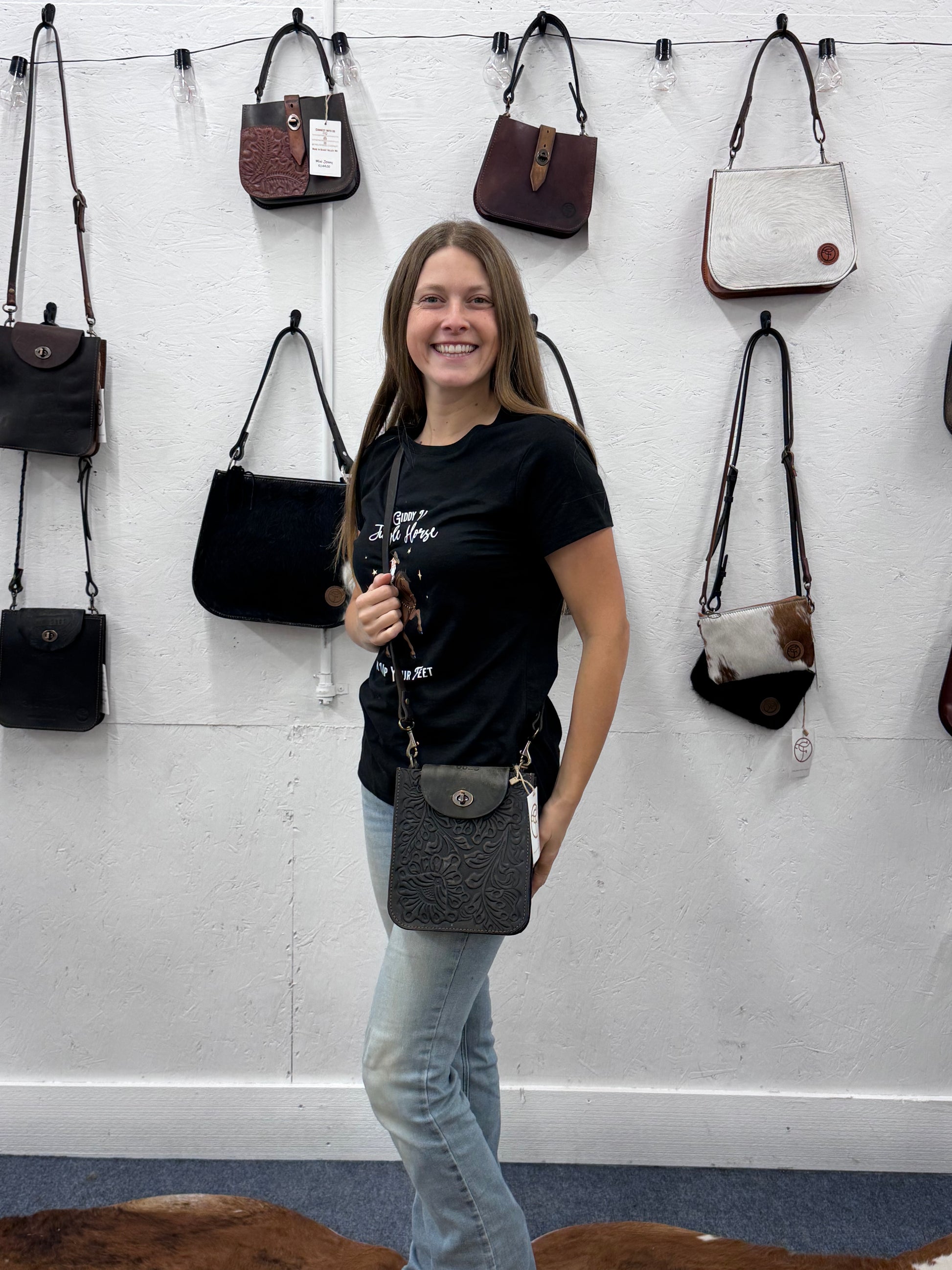 Scamper Crossbody 006