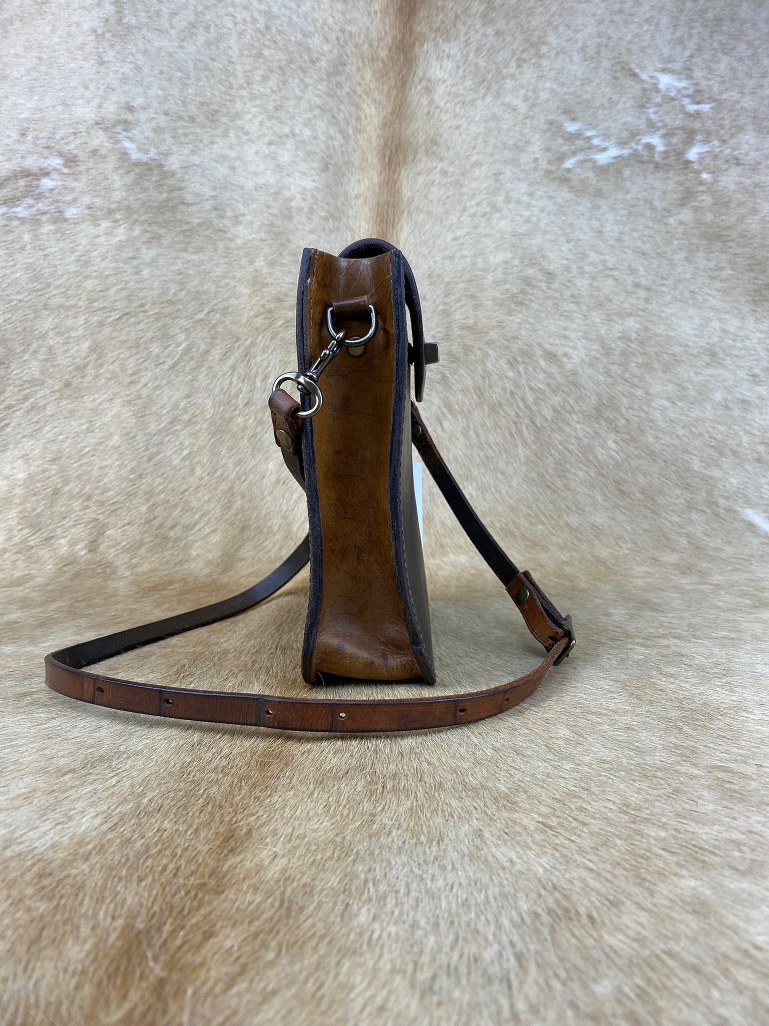 Scamper Crossbody 004