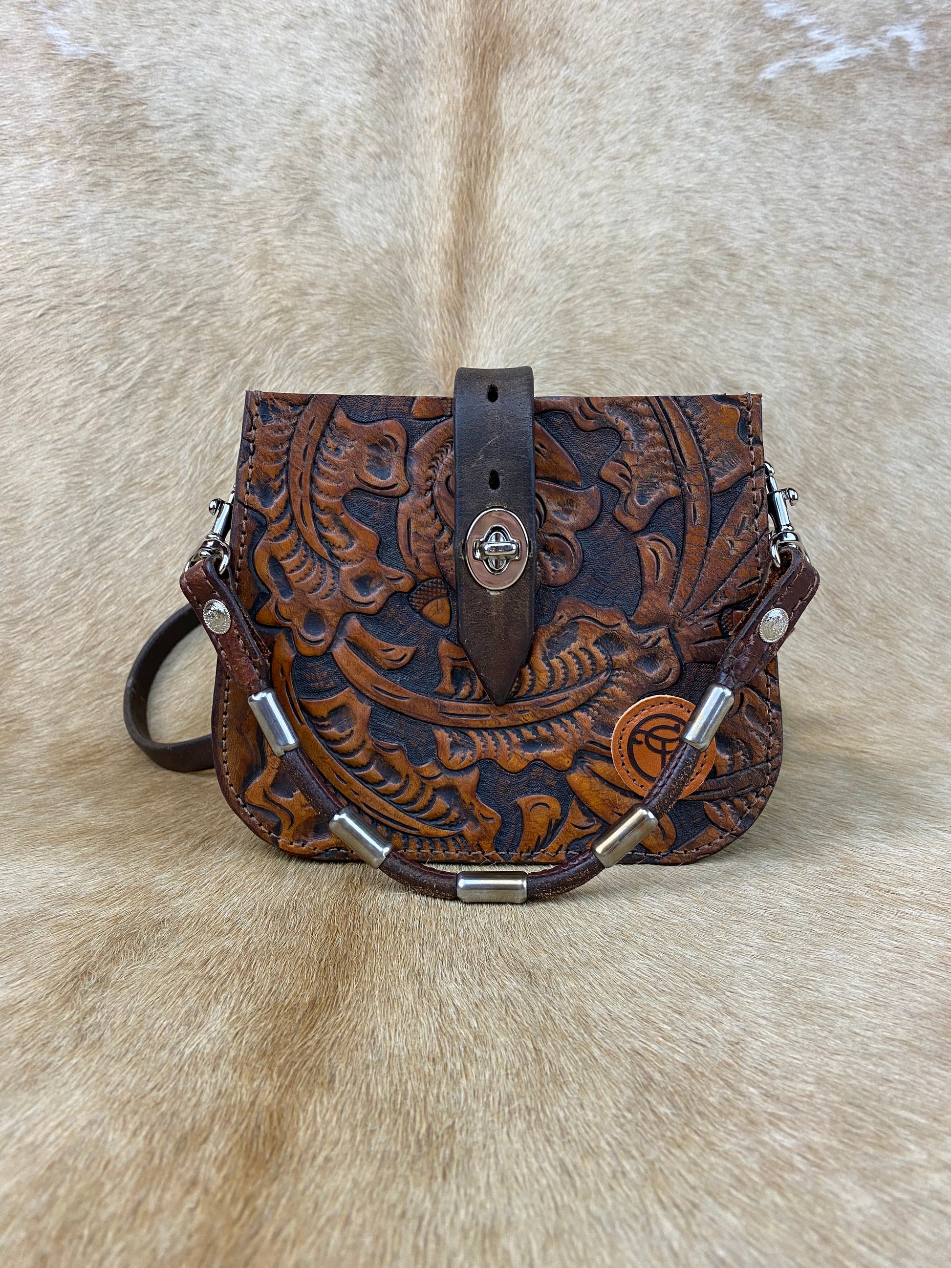 Mini Jenny - Simco Tooled Pleasure Saddle 001