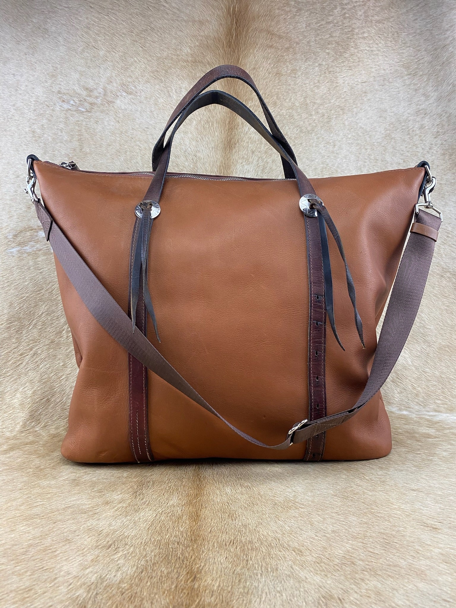 Clydesdale - Caramel Leather