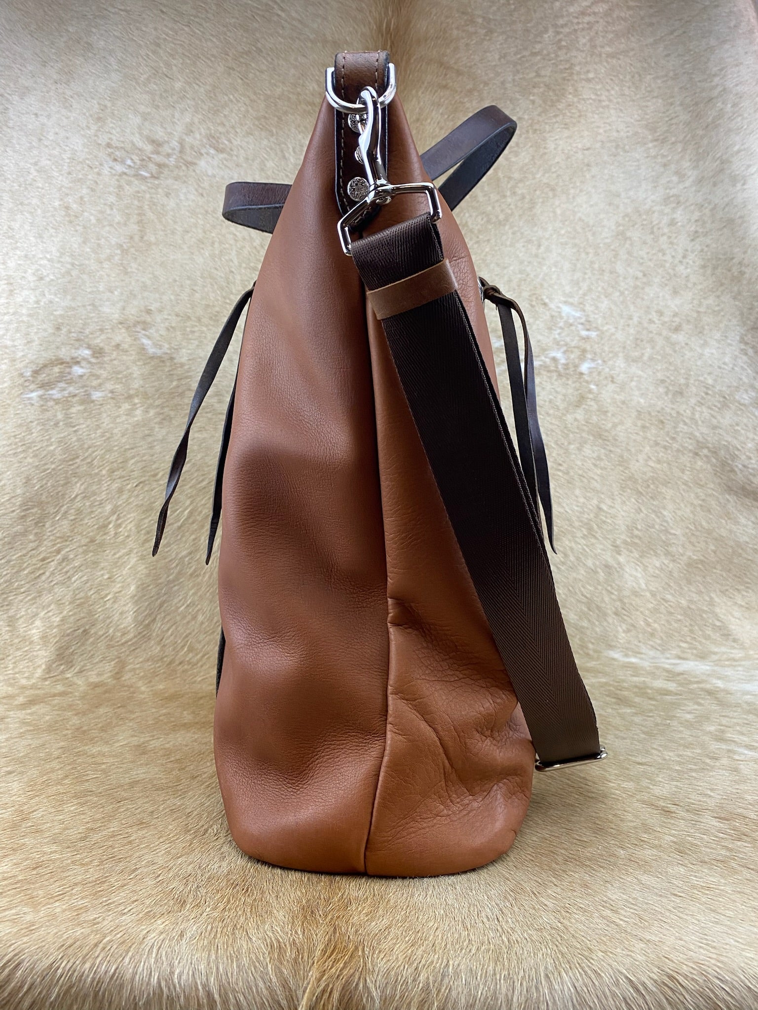 Clydesdale - Caramel Leather