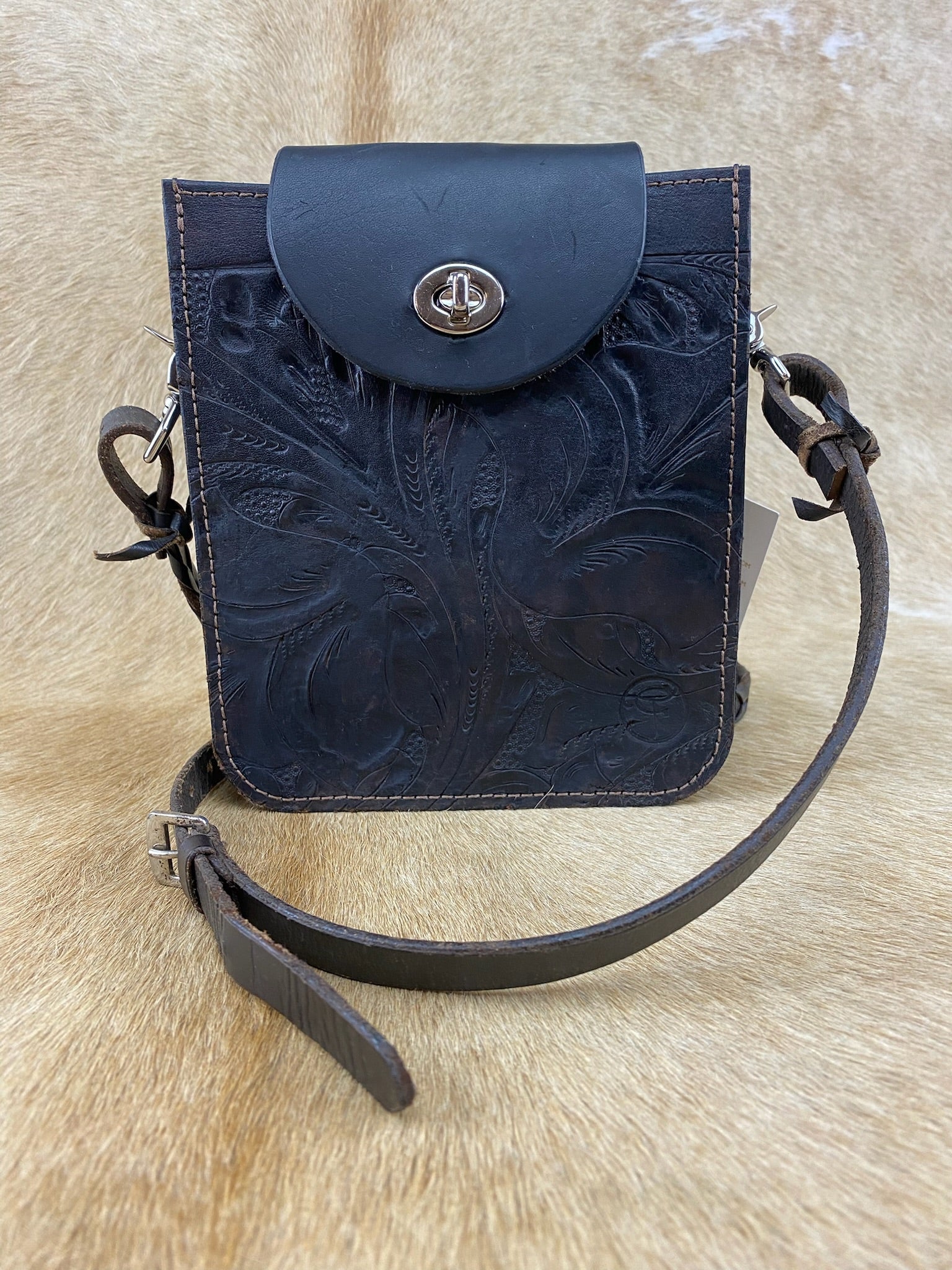 Scamper Crossbody 005