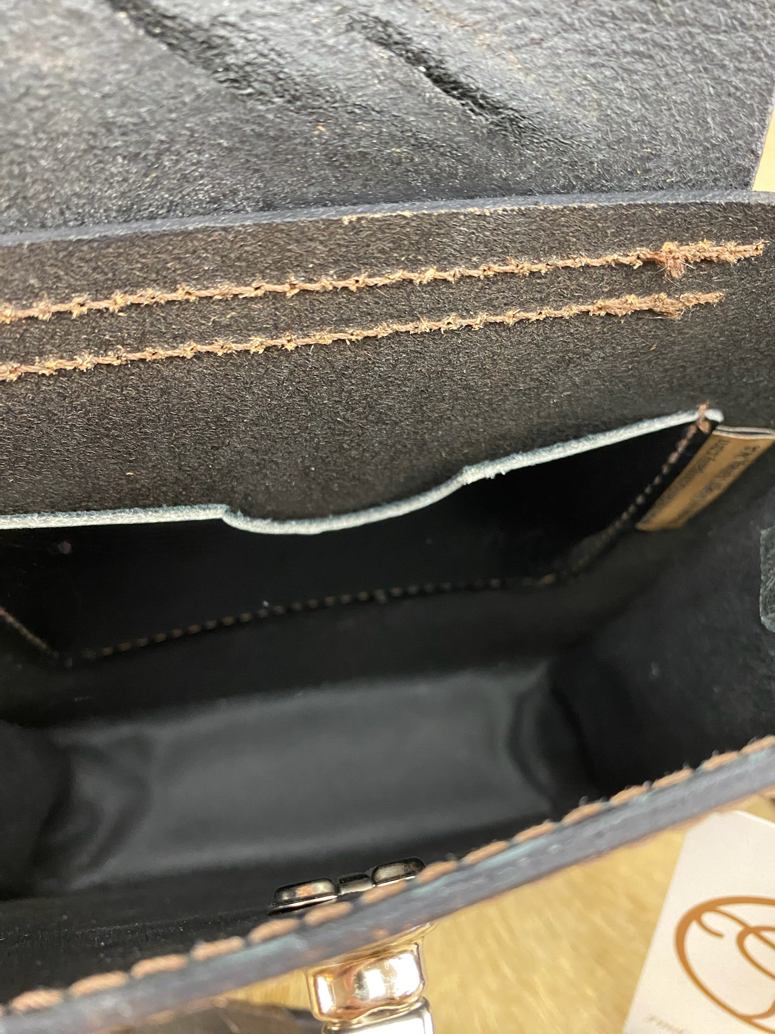 Scamper Crossbody 005