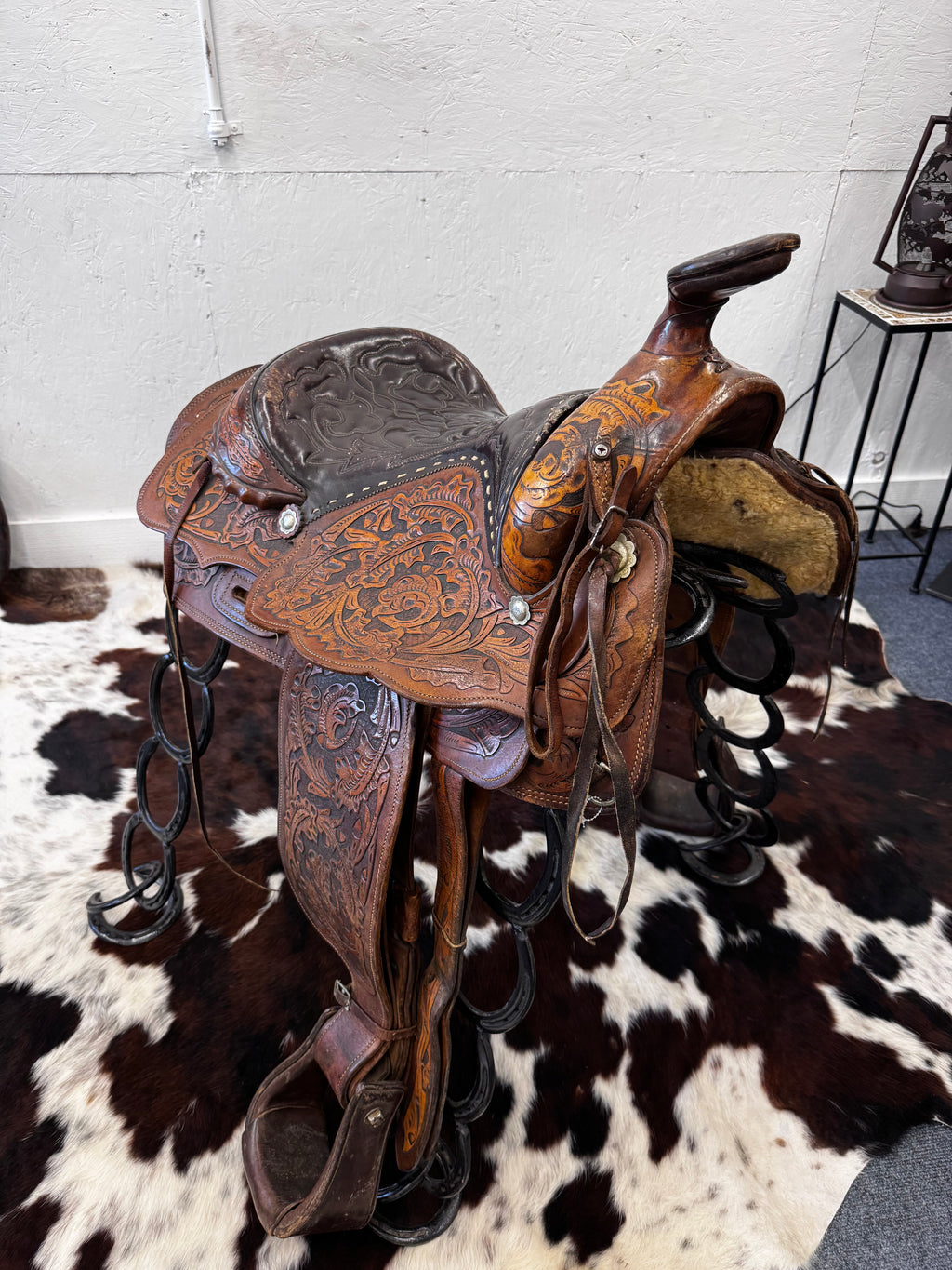 Lil' Jenny - Simco Tooled Pleasure Saddle