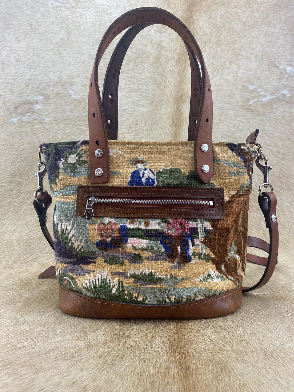 Tariat Tote 001