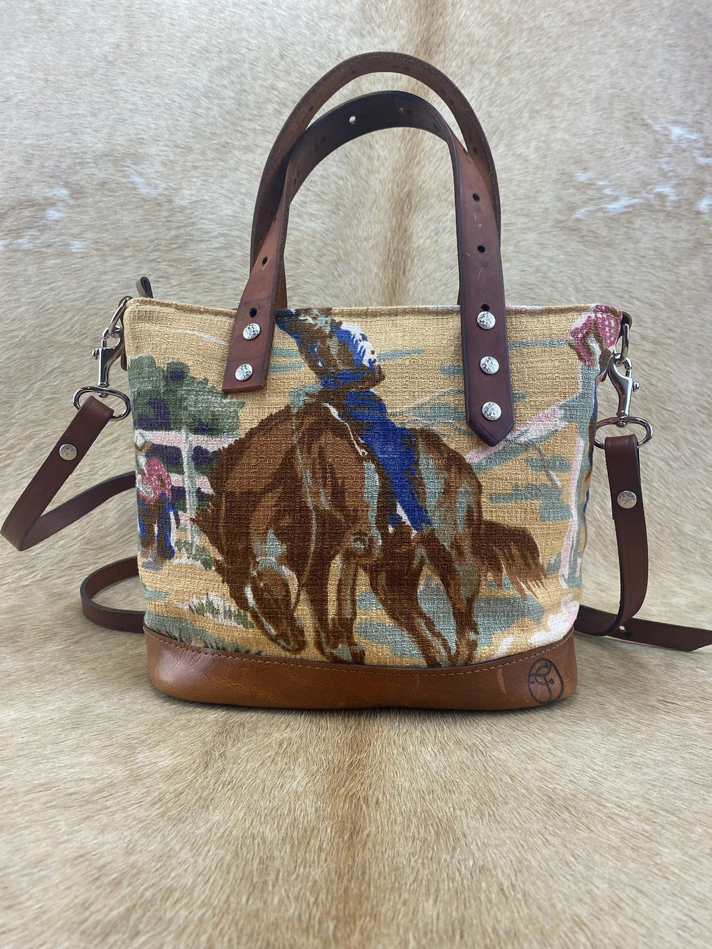 Tariat Tote 001