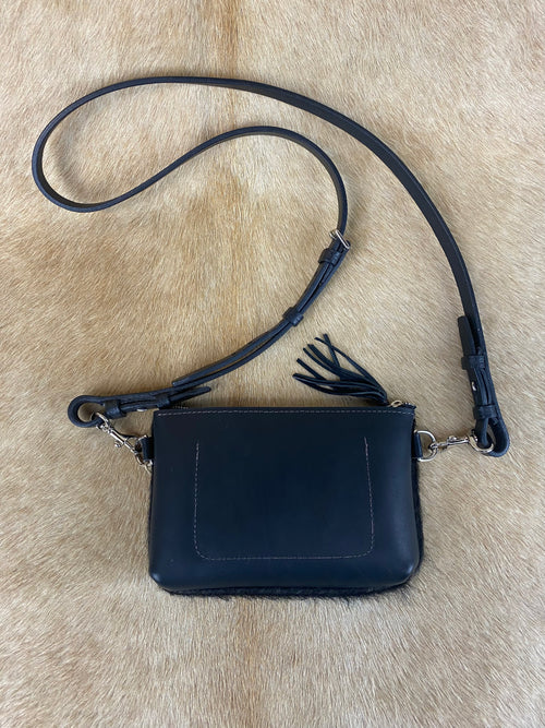 9 Hands Crossbody 019