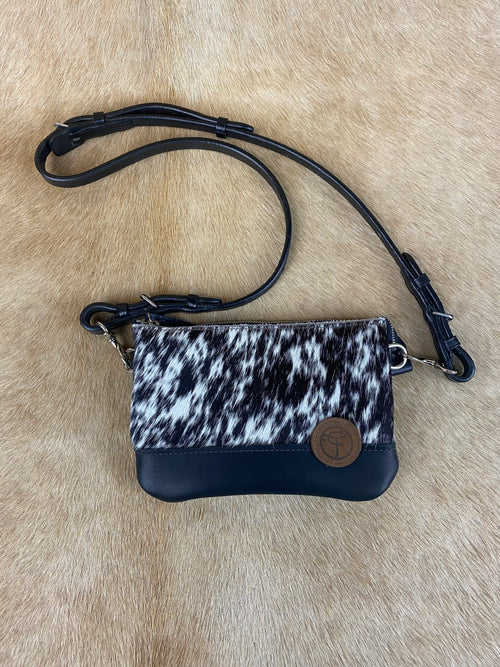 9 Hands Crossbody 018